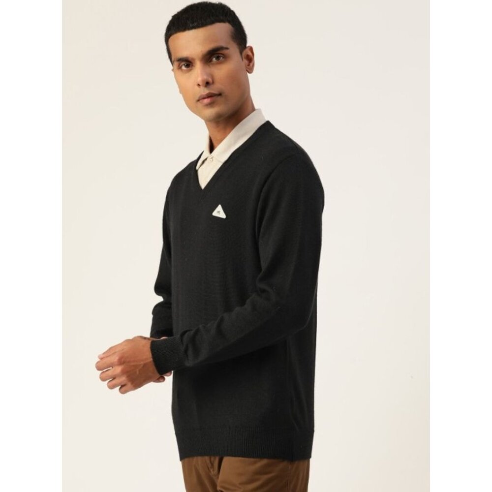 Monte Carlo Black V-Neck Wool Sweater Size 40 US Large warm classic winter